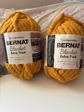Bernat Blanket Extra Thick Yarn - Mustard Yellow